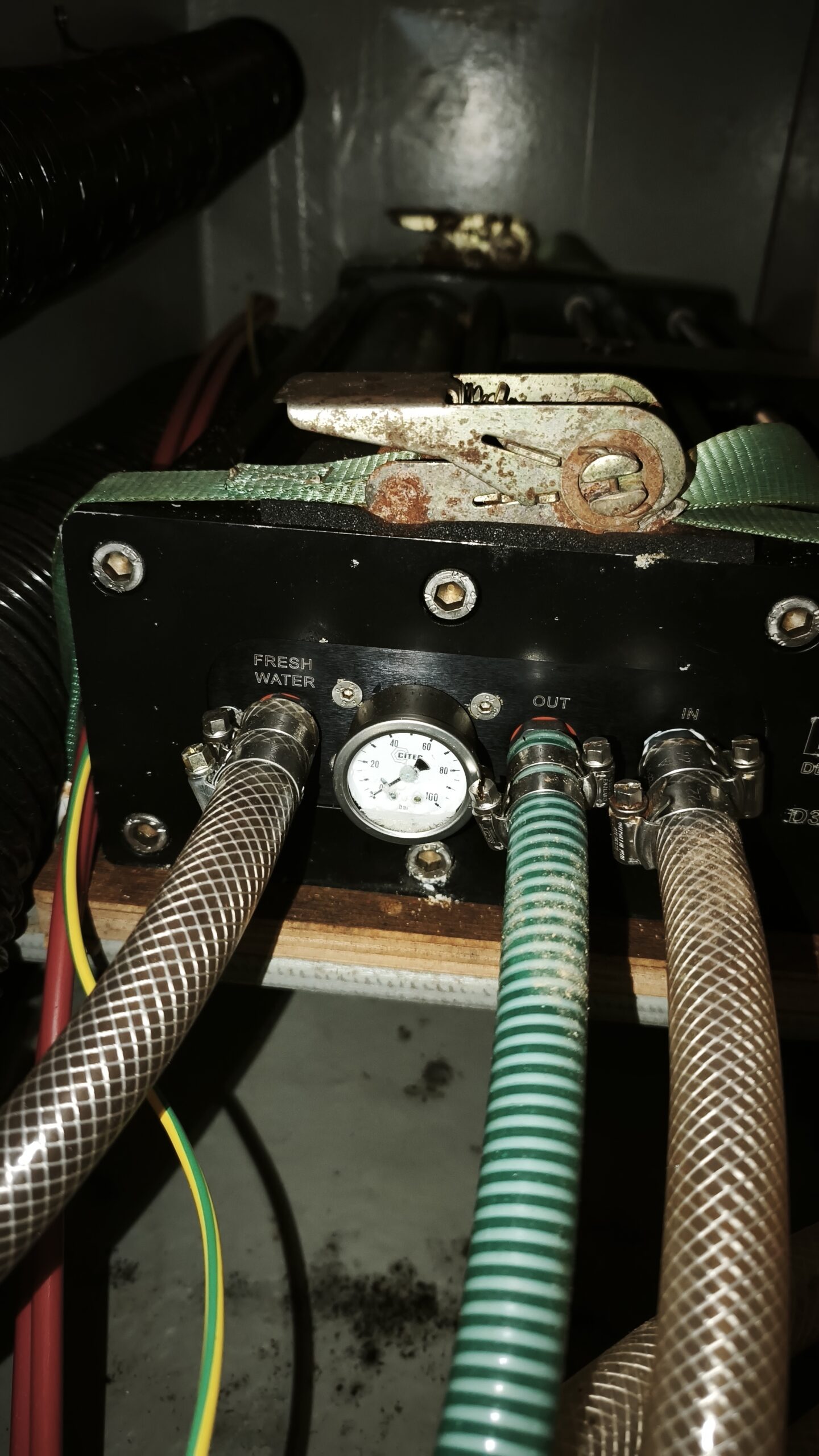 Wastewater tank, hoses and fittings inspected aboard PRANIS